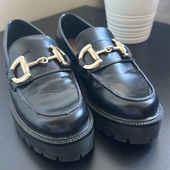 H&M Chunky Heeled Loafers - Picture 2 of 11